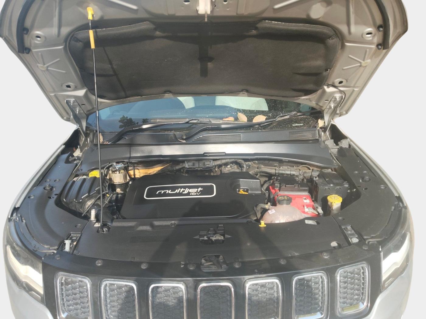 2017 Jeep Compass LIMITED 2.0 DIESEL 4X4, Diesel, Manual, 1,00,409 km, exterior