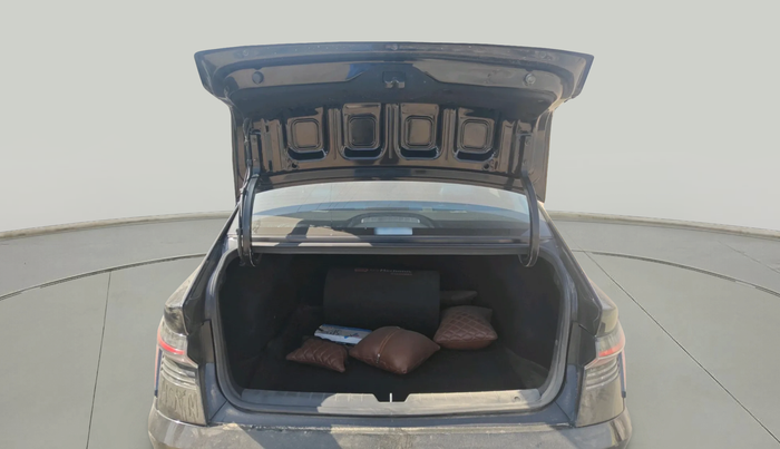 2024 Hyundai Verna SX 1.5 l MPI, Petrol, Manual, 51,589 km, exterior