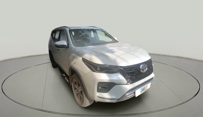 2022 Toyota Fortuner 4X2 MT 2.8 DIESEL, Diesel, Manual, 1,06,024 km, exterior