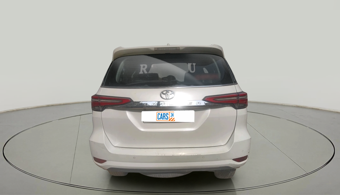 2022 Toyota Fortuner 4X2 MT 2.8 DIESEL, Diesel, Manual, 1,06,024 km, exterior