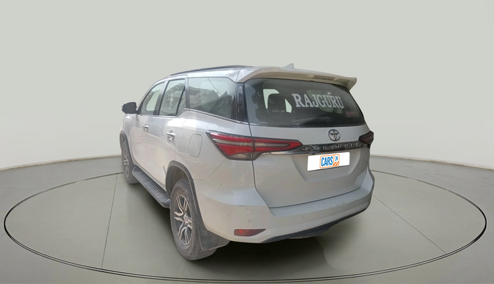 2022 Toyota Fortuner 4X2 MT 2.8 DIESEL, Diesel, Manual, 1,06,024 km, exterior