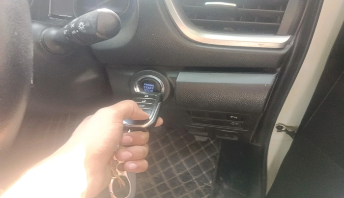 2022 Toyota Fortuner 4X2 MT 2.8 DIESEL, Diesel, Manual, 1,06,024 km, interior