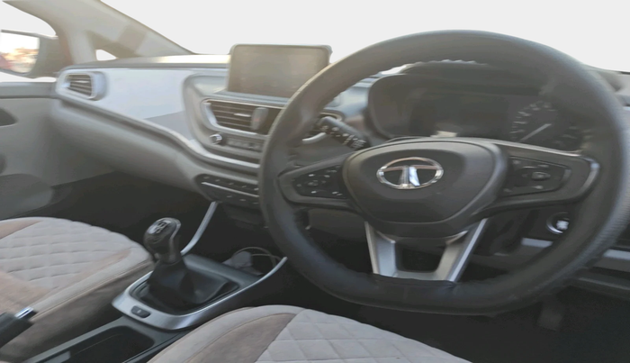 2020 Tata ALTROZ XZ PETROL, Petrol, Manual, 1,00,411 km, interior