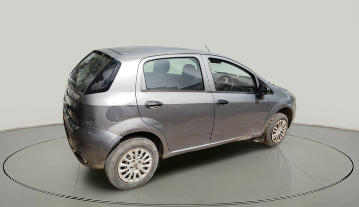 2015 Fiat Punto EVO MULTIJET 1.3 90 HP, Diesel, Manual, 1,60,873 km, exterior