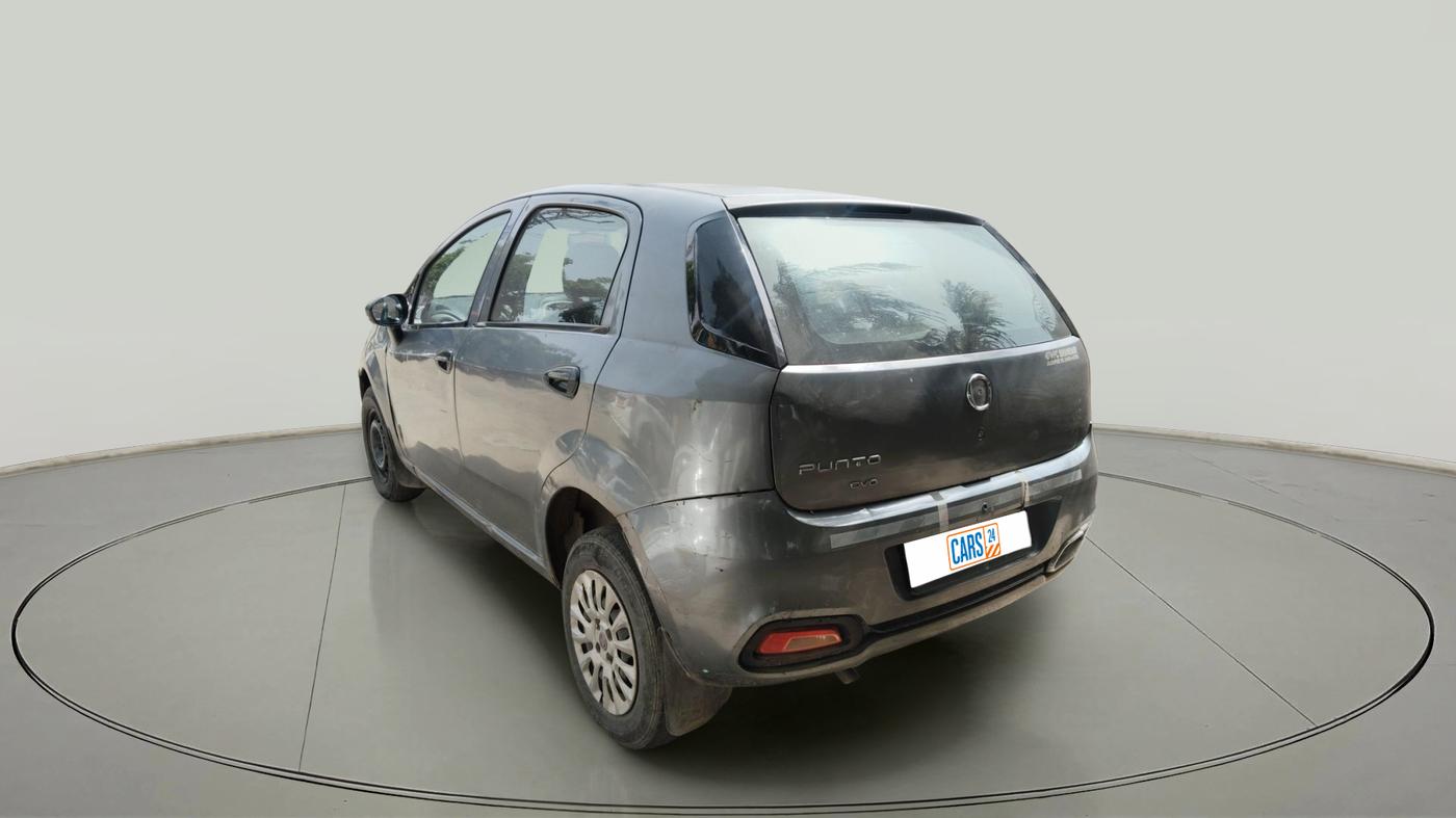 2015 Fiat Punto EVO MULTIJET 1.3 90 HP, Diesel, Manual, 1,63,000 km, exterior