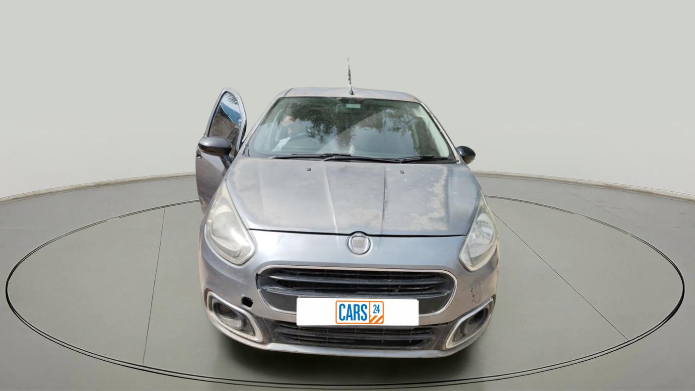 2015 Fiat Punto EVO MULTIJET 1.3 90 HP, Diesel, Manual, 1,63,000 km, exterior