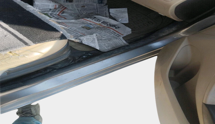 2014 Hyundai Eon MAGNA +, Petrol, Manual, 1,14,150 km, interior