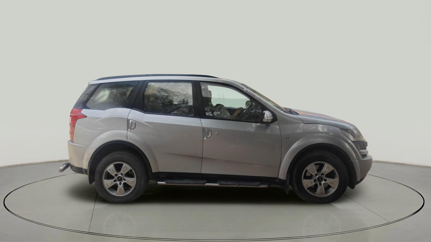 2013 Mahindra XUV500 W8, Diesel, Manual, 85,775 km, exterior