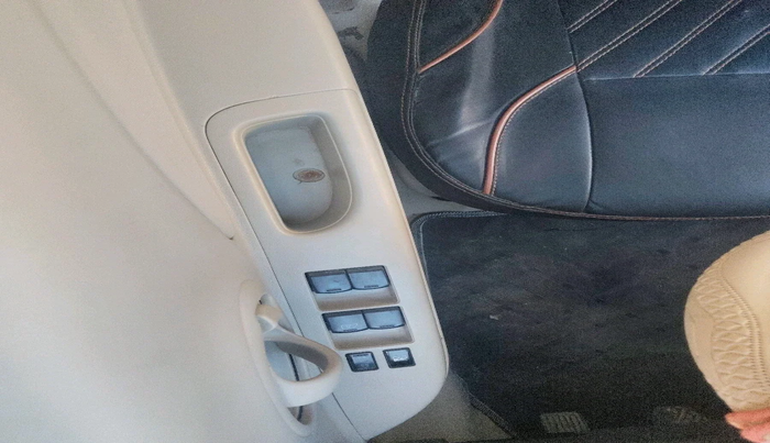 2011 Nissan Micra XV DIESEL, Diesel, Manual, 1,38,519 km, interior