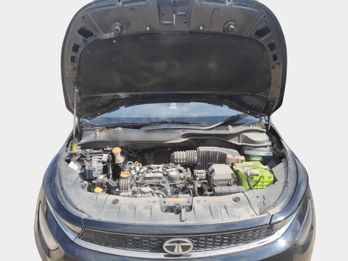 2022 Tata ALTROZ XTA DARK EDTION, Petrol, Automatic, 2,40,025 km, exterior