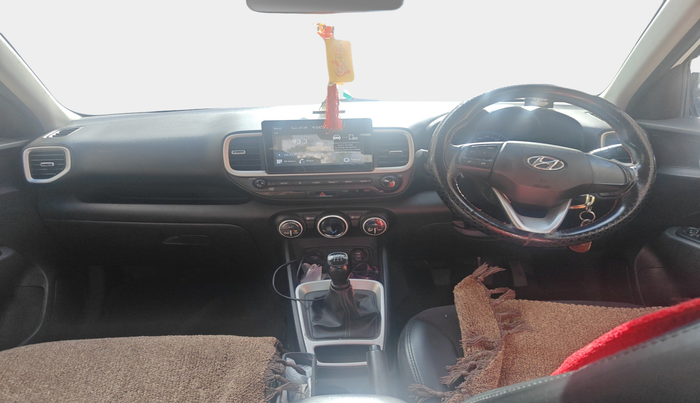 2021 Hyundai VENUE S+ 1.2, Petrol, Manual, 1,30,000 km, interior