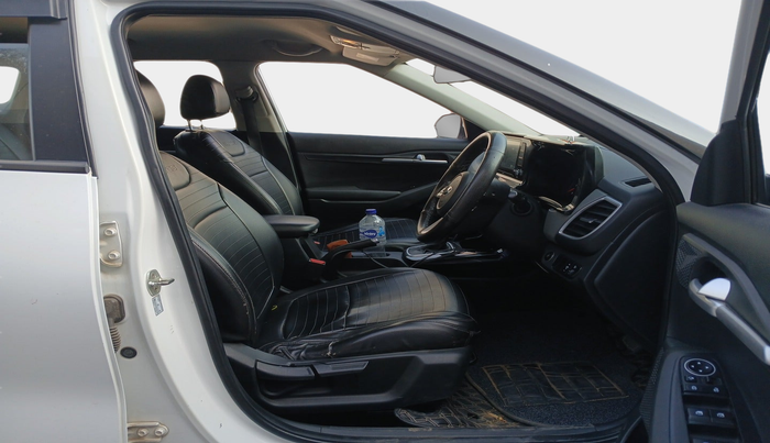 2020 KIA SELTOS HTK PLUS AT 1.5 DIESEL, Diesel, Automatic, 1,50,009 km, interior