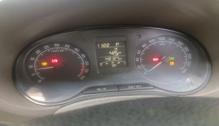 2016 Skoda Rapid STYLE 1.5 TDI AT, Diesel, Automatic, 1,42,127 km, interior