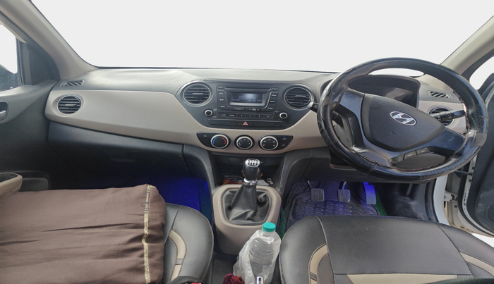 2013 Hyundai Grand i10 SPORTZ 1.2 KAPPA VTVT, Petrol, Manual, 79,608 km, interior