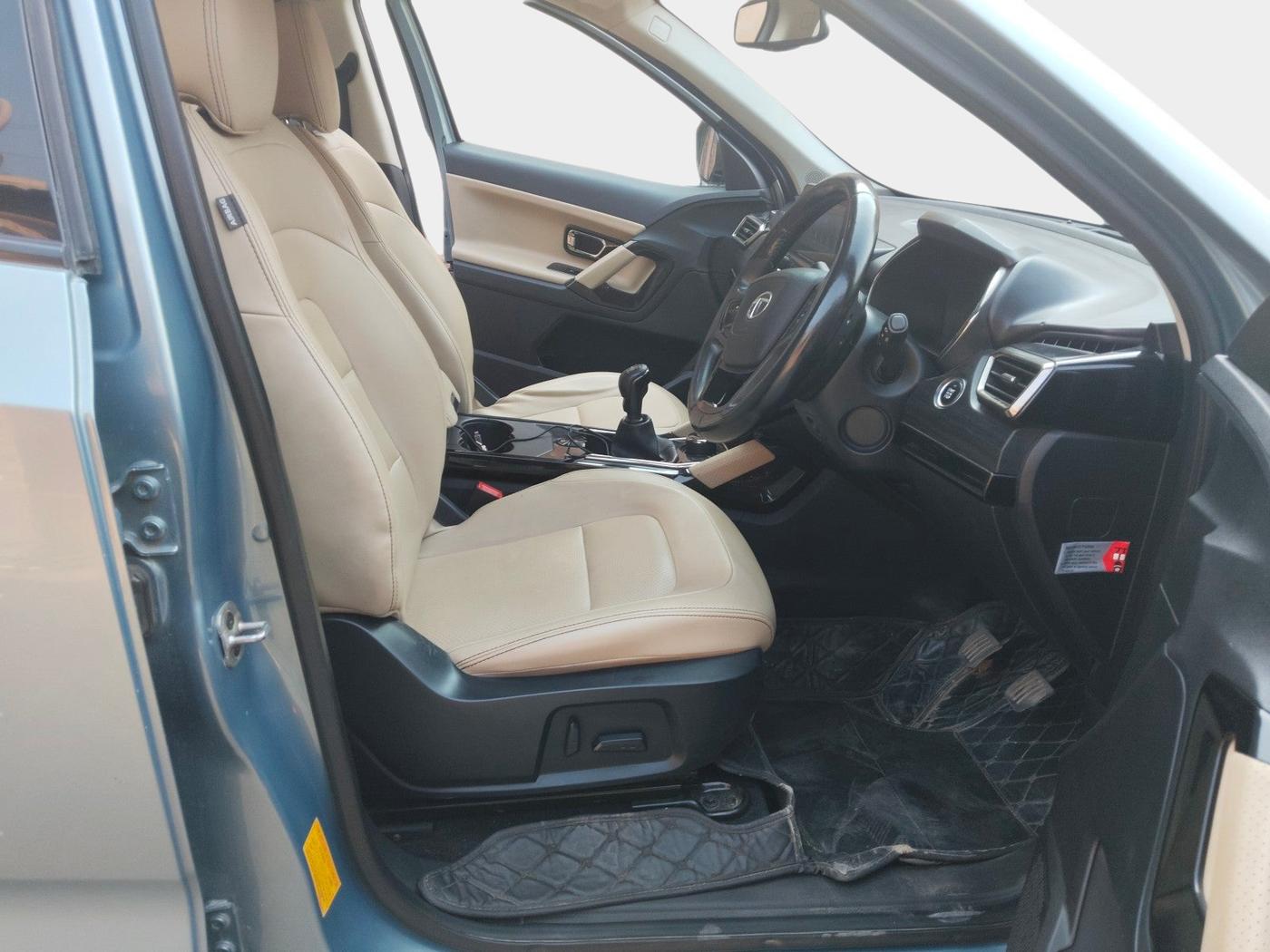 2021 Tata Safari XZ PLUS ADVENTURE 7STR, Diesel, Manual, 93,235 km, interior