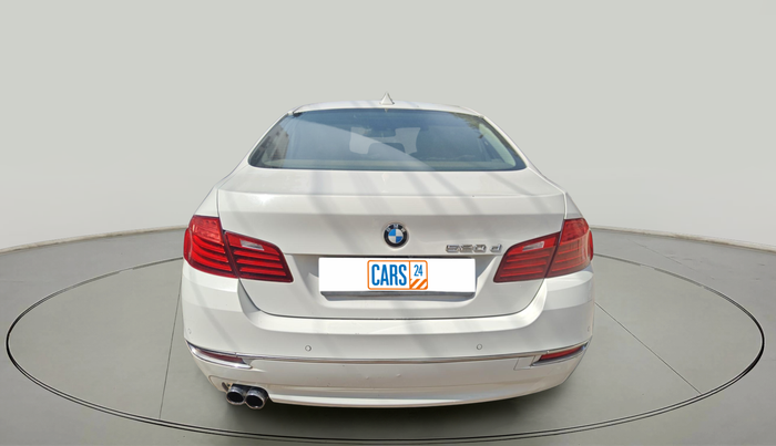 2016 BMW 5 Series 520D LUXURY LINE, Diesel, Automatic, 98,329 km, exterior