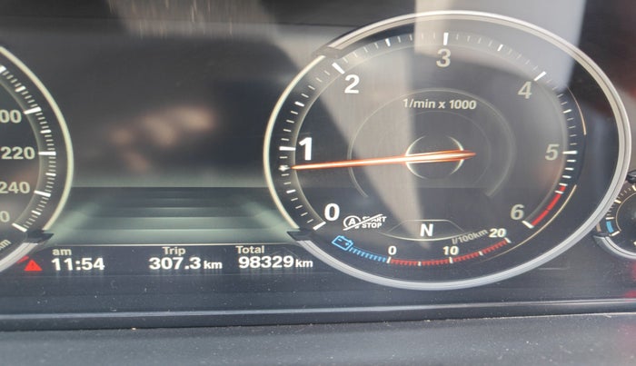 2016 BMW 5 Series 520D LUXURY LINE, Diesel, Automatic, 98,329 km, interior