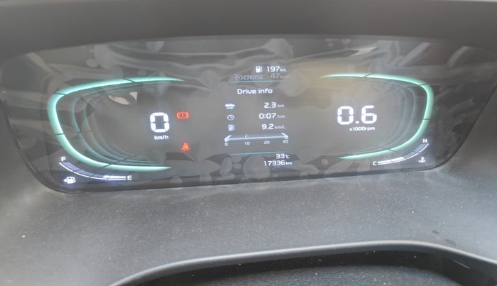 2022 KIA CARENS PRESTIGE PLUS 1.4 PETROL 7 STR, Petrol, Manual, 17,336 km, interior