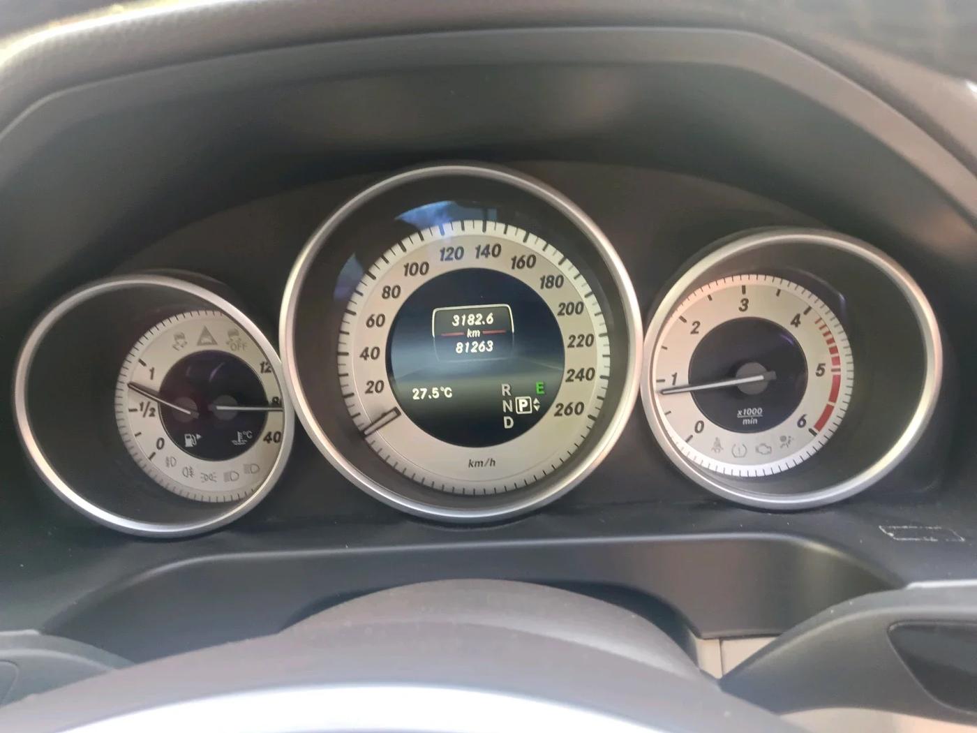 2014 Mercedes Benz E Class E 250 CDI AVANTGARDE, Diesel, Automatic, 82,000 km, interior