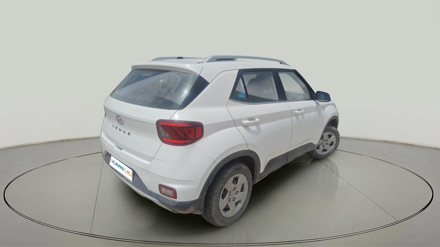 2020 Hyundai VENUE S 1.2, Petrol, Manual, 61,077 km, exterior