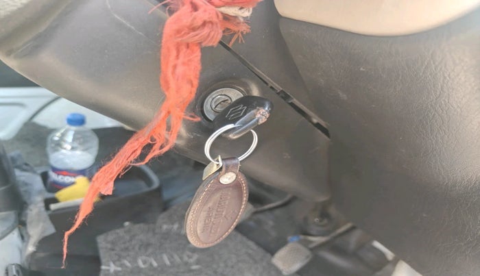 2022 Maruti Eeco 5 STR AC (O), Petrol, Manual, 63,452 km, interior