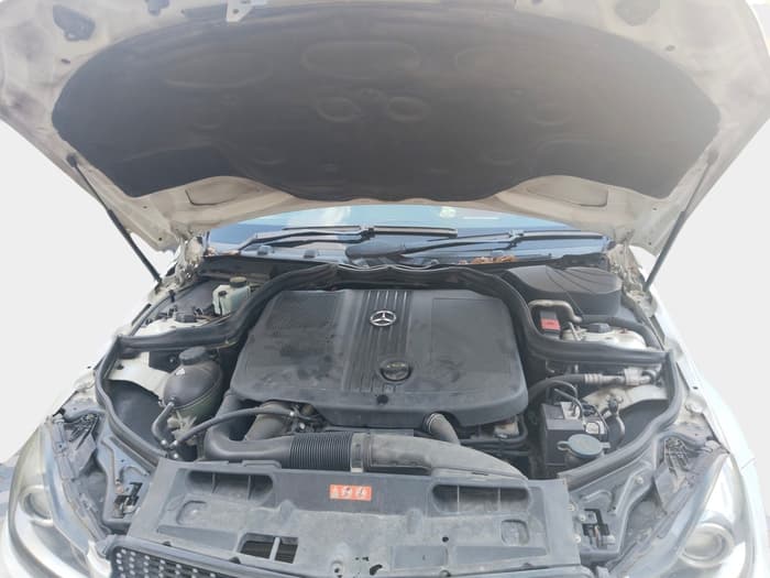 2011 Mercedes Benz C Class 	250 CDI ELEGANCE AT, Diesel, Automatic, 94,156 km, exterior