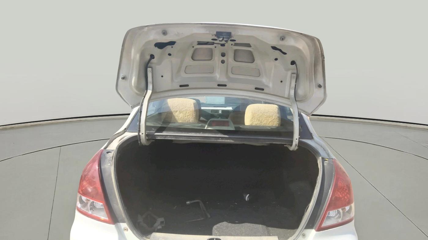 2011 Maruti Swift Dzire VDI, Diesel, Manual, 1,01,909 km, exterior