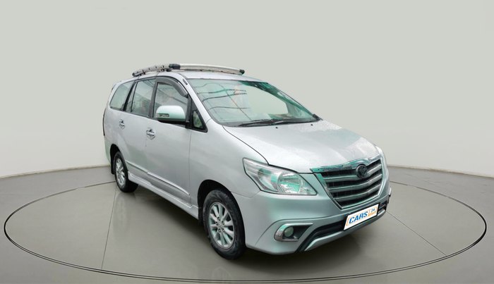 2014 Toyota Innova 2.5 VX 8 STR, Diesel, Manual, 1,55,362 km, exterior
