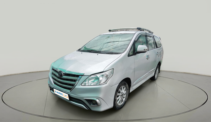 2014 Toyota Innova 2.5 VX 8 STR, Diesel, Manual, 1,55,362 km, exterior