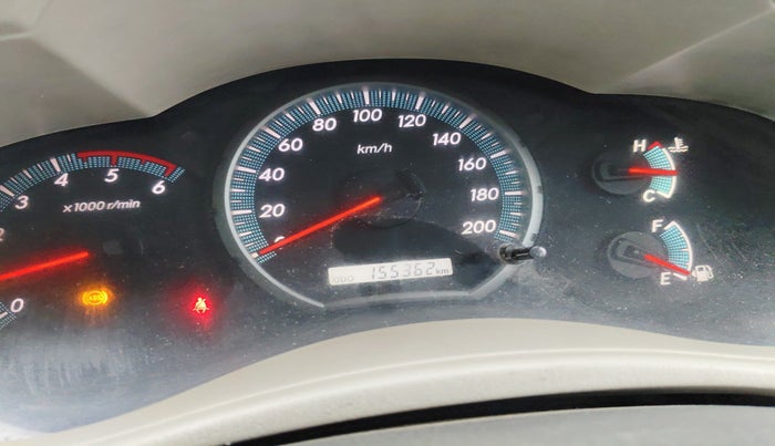 2014 Toyota Innova 2.5 VX 8 STR, Diesel, Manual, 1,55,362 km, interior