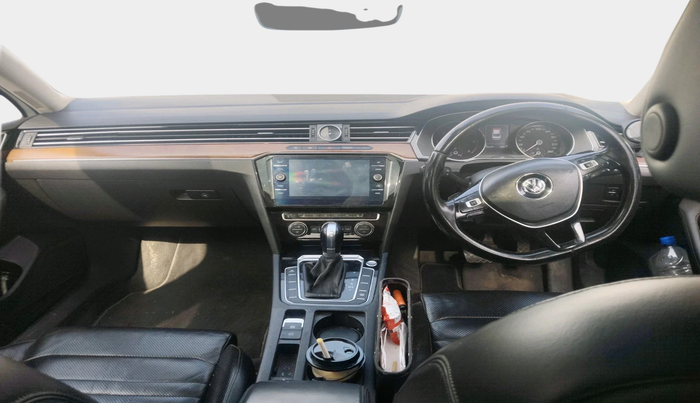 2018 Volkswagen Passat HIGHLINE DSG, Diesel, Automatic, 1,66,219 km, interior