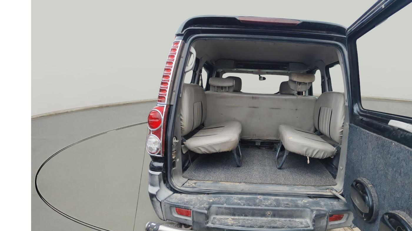 2010 Mahindra Scorpio LX, Diesel, Manual, 1,13,745 km, exterior