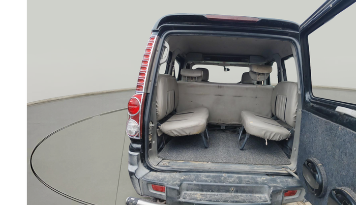 2010 Mahindra Scorpio LX, Diesel, Manual, 1,13,745 km, exterior