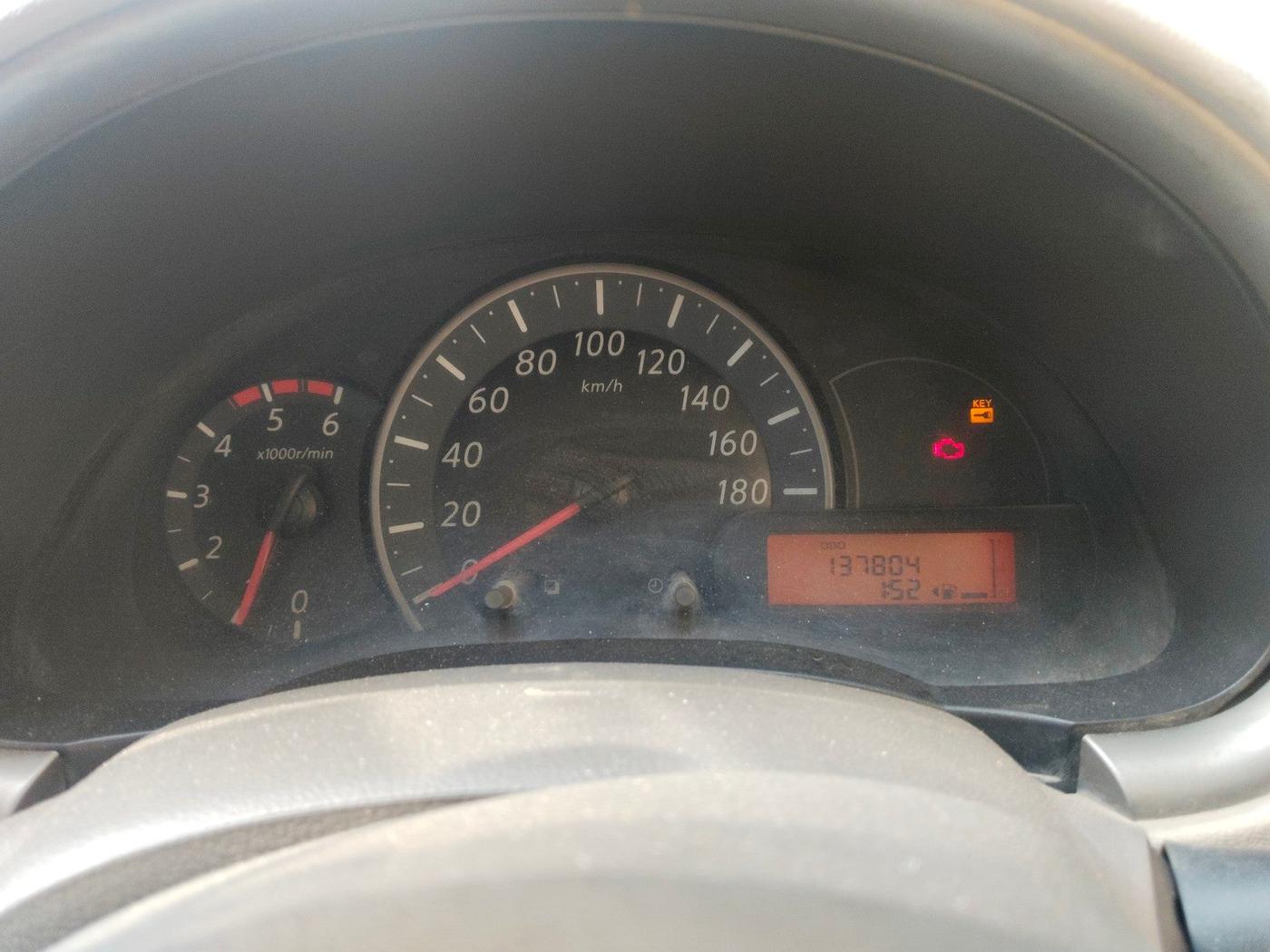 2011 Nissan Micra XV DIESEL, Diesel, Manual, 1,38,000 km, interior