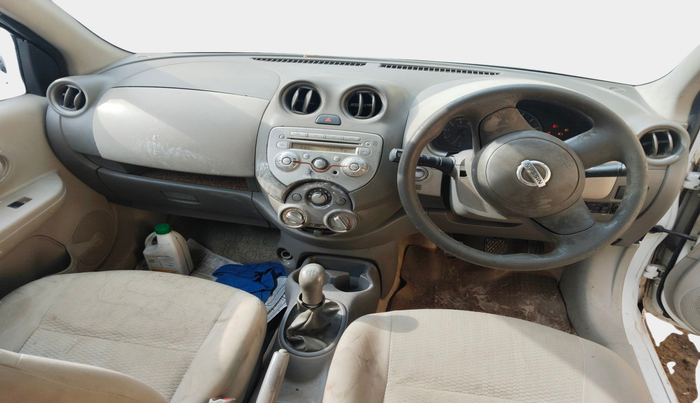 2011 Nissan Micra XV DIESEL, Diesel, Manual, 1,37,804 km, interior