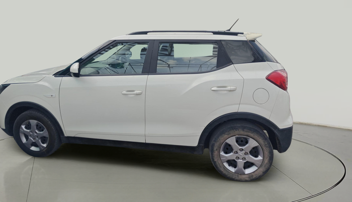 2021 Mahindra XUV300 W6 1.5 Diesel, Diesel, Manual, 47,480 km, exterior