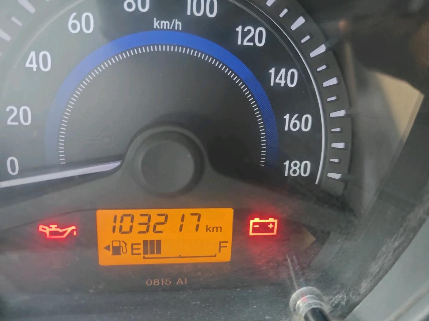 2015 Honda Amaze 1.2L I-VTEC S, CNG, Manual, 1,03,217 km, interior
