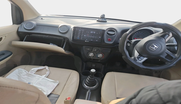 2015 Honda Amaze 1.2L I-VTEC S, Petrol, Manual, 1,03,217 km, interior