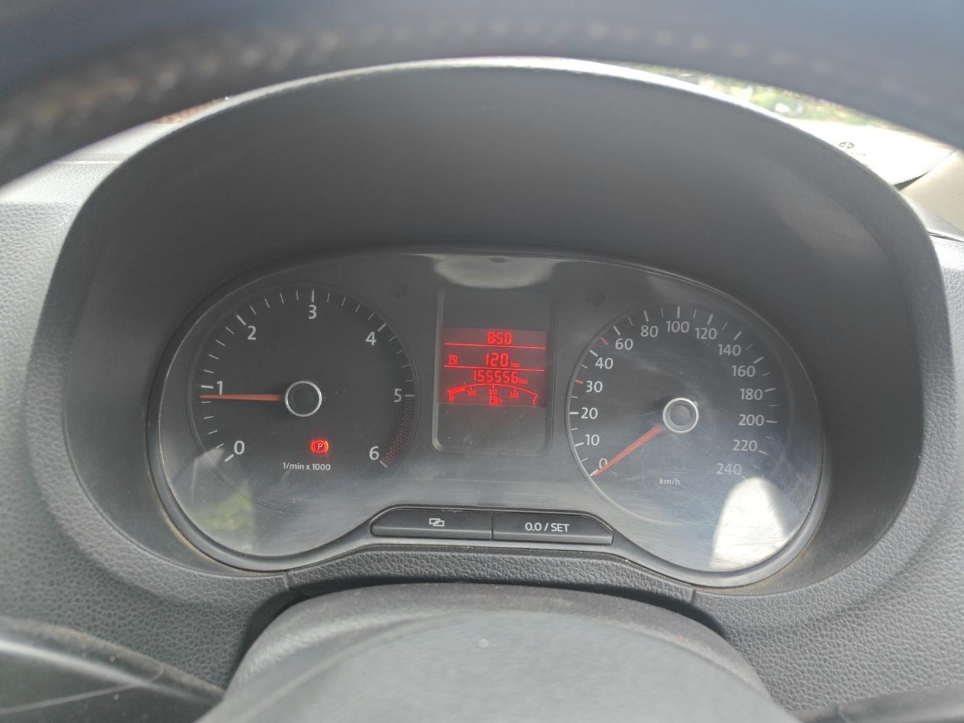 2012 Volkswagen Polo COMFORTLINE 1.2L, Diesel, Manual, 1,55,800 km, interior