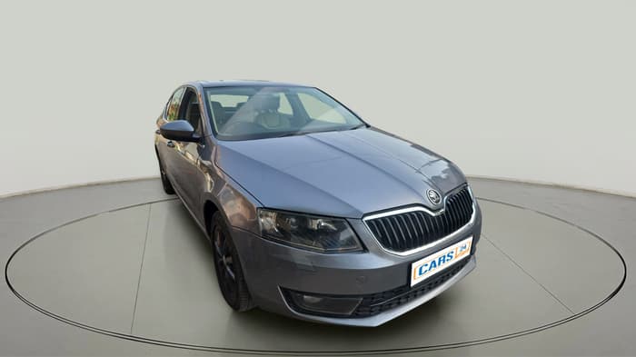 2013 Skoda Octavia ELEGANCE 2.0 TDI AT, Diesel, Automatic, 1,48,138 km, exterior