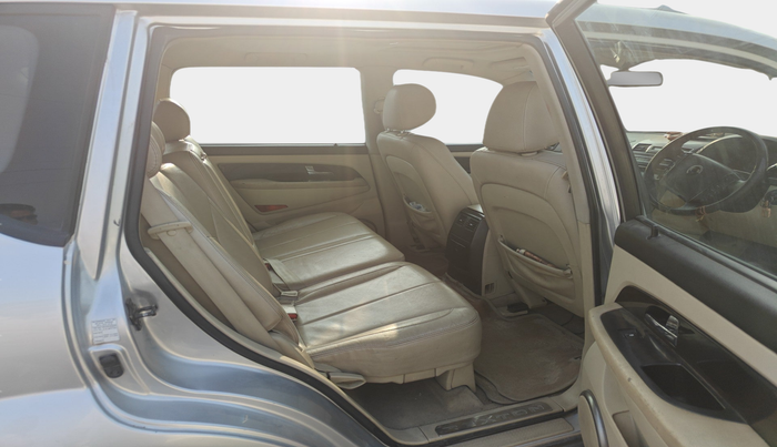 2013 Ssangyong Rexton RX7, Diesel, Automatic, 86,788 km, interior