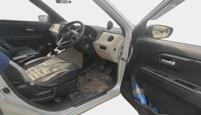 2019 Maruti New Wagon-R ZXI 1.2, Petrol, Manual, 1,32,221 km, interior