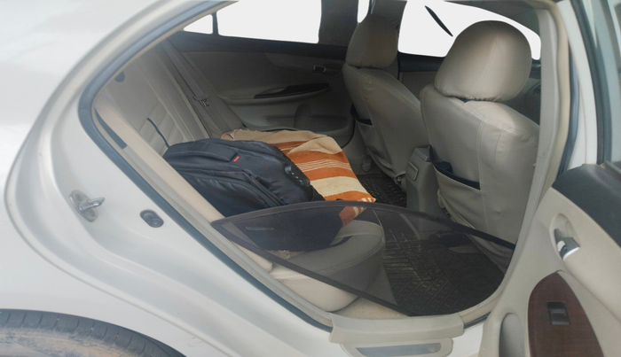 2011 Toyota Corolla Altis G PETROL, Petrol, Manual, 1,23,721 km, interior