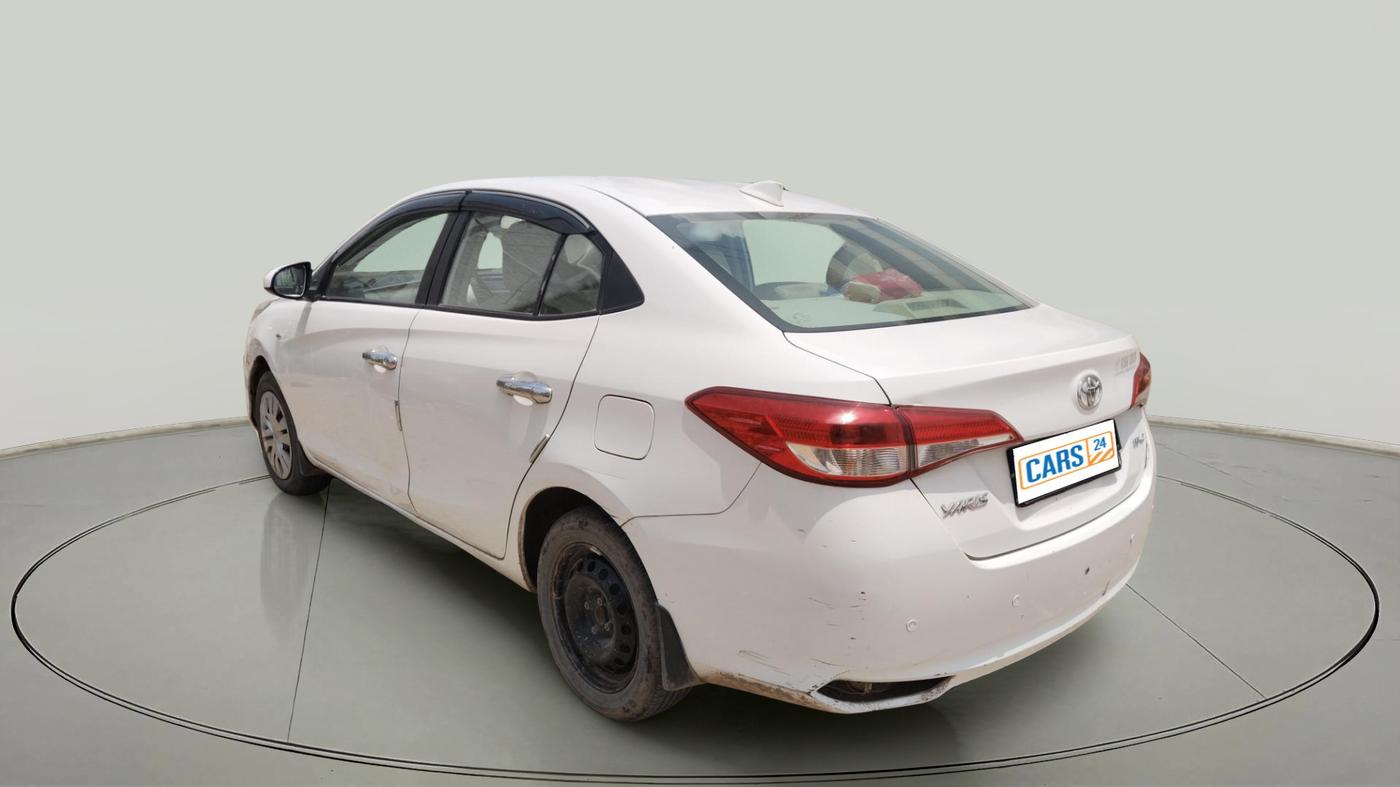 2018 Toyota YARIS J CVT, Petrol, Automatic, 1,39,490 km, exterior
