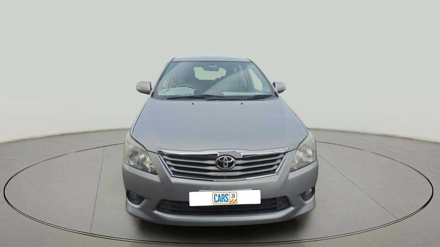 2012 Toyota Innova 2.5 VX 8 STR, Diesel, Manual, 1,21,691 km, exterior