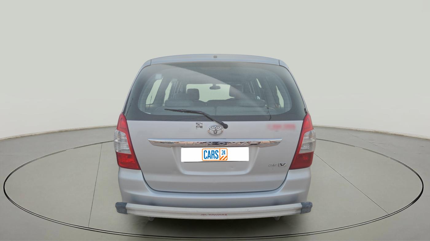 2012 Toyota Innova 2.5 VX 8 STR, Diesel, Manual, 1,21,691 km, exterior