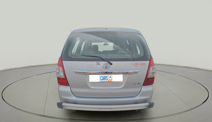 2012 Toyota Innova 2.5 VX 8 STR, Diesel, Manual, 1,21,691 km, exterior