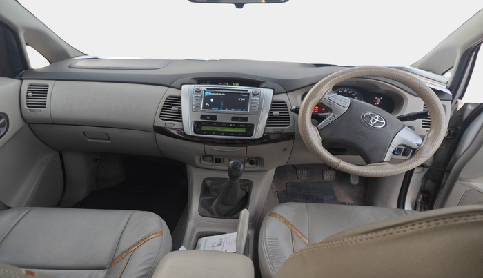 2012 Toyota Innova 2.5 VX 8 STR, Diesel, Manual, 1,21,691 km, interior