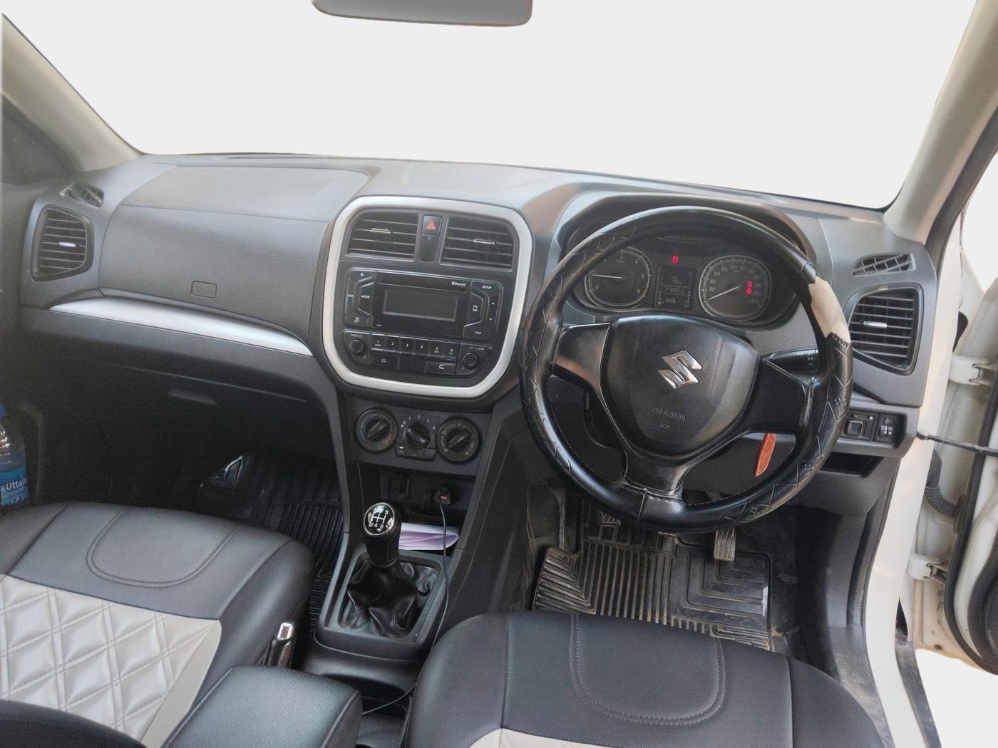2017 Maruti Vitara Brezza VDI, Diesel, Manual, 2,16,941 km, interior