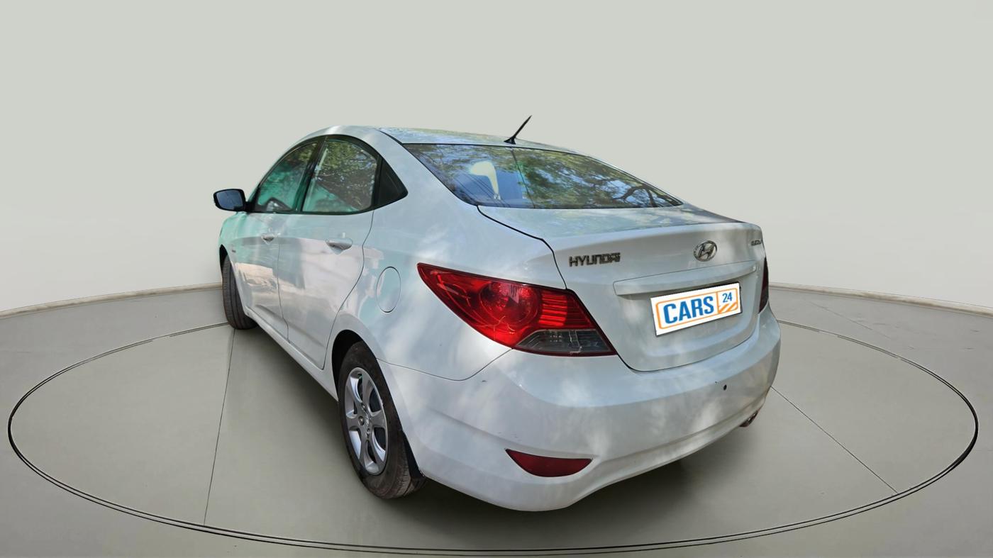 2011 Hyundai Verna FLUIDIC 1.4 VTVT, Petrol, Manual, 1,38,634 km, exterior